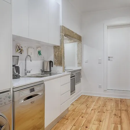 Architectural Gem In Bica Appartement *